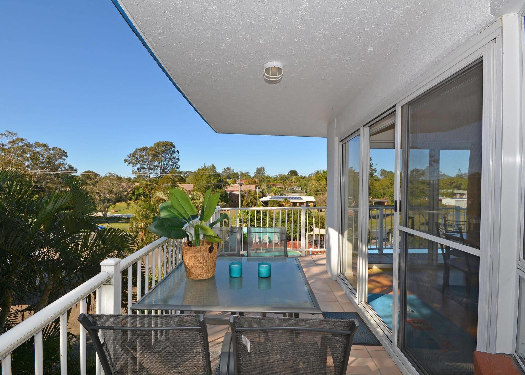 Jade Waters Luxury Apartments Hervey Bay Exterior foto