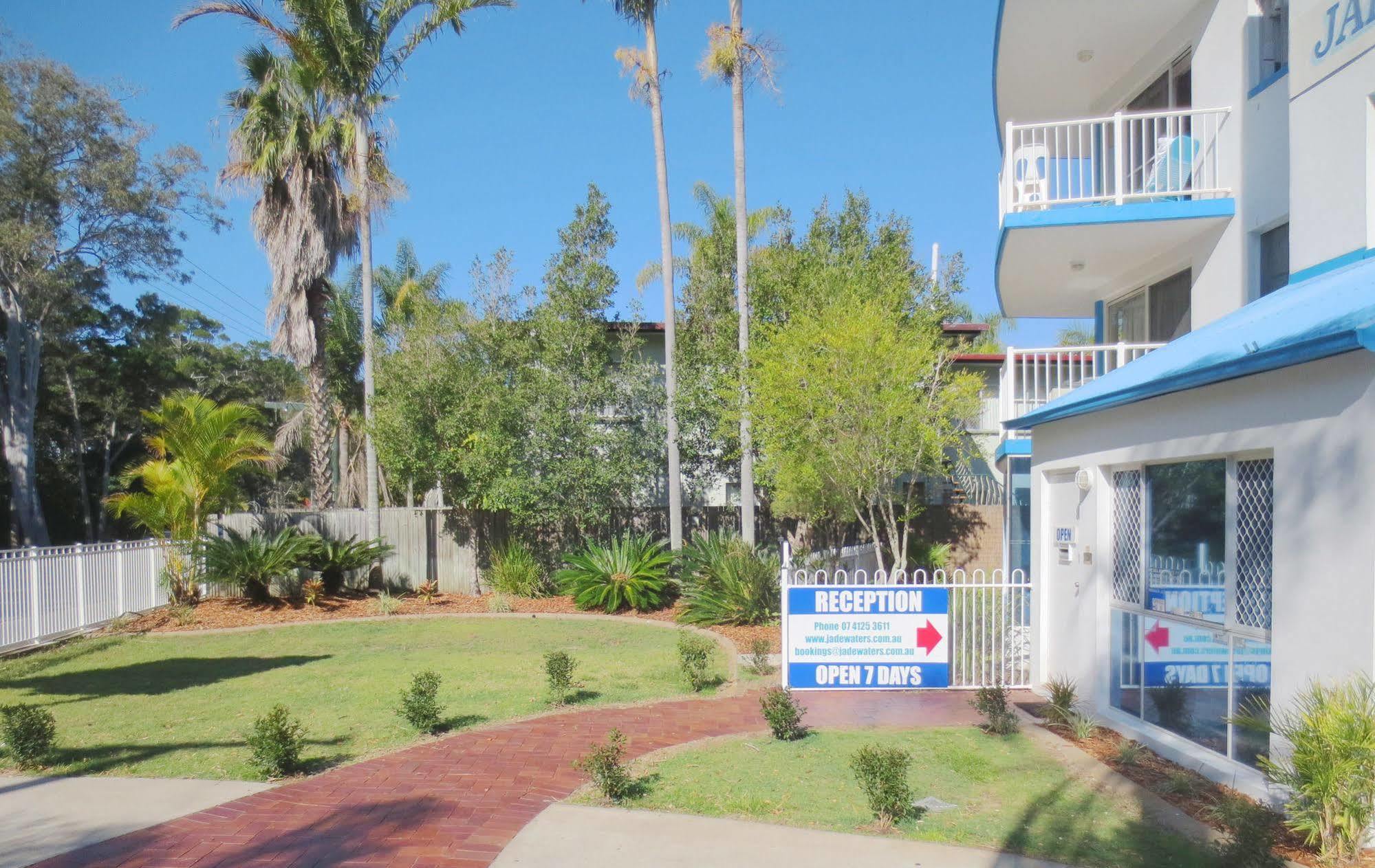 Jade Waters Luxury Apartments Hervey Bay Exterior foto