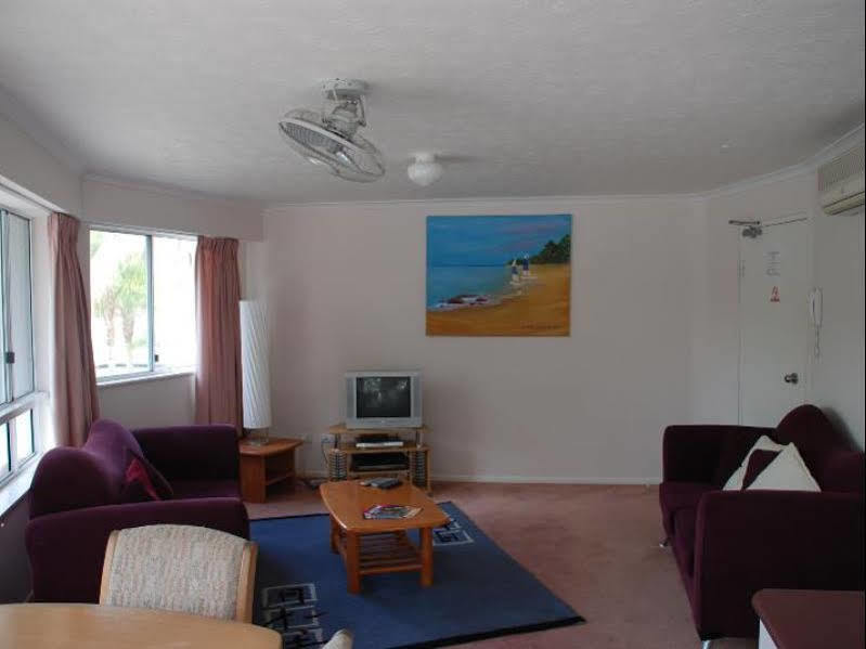Jade Waters Luxury Apartments Hervey Bay Exterior foto